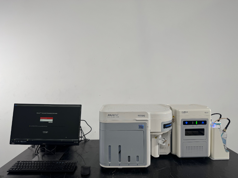 Image of Invitrogen Attune NxT AFC2 Acoustic Focusing System w/ CytKick AutoSampler